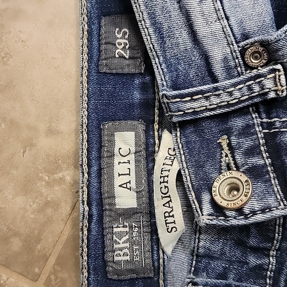 BKE Alec straight leg jeans - Picture 2 of 3